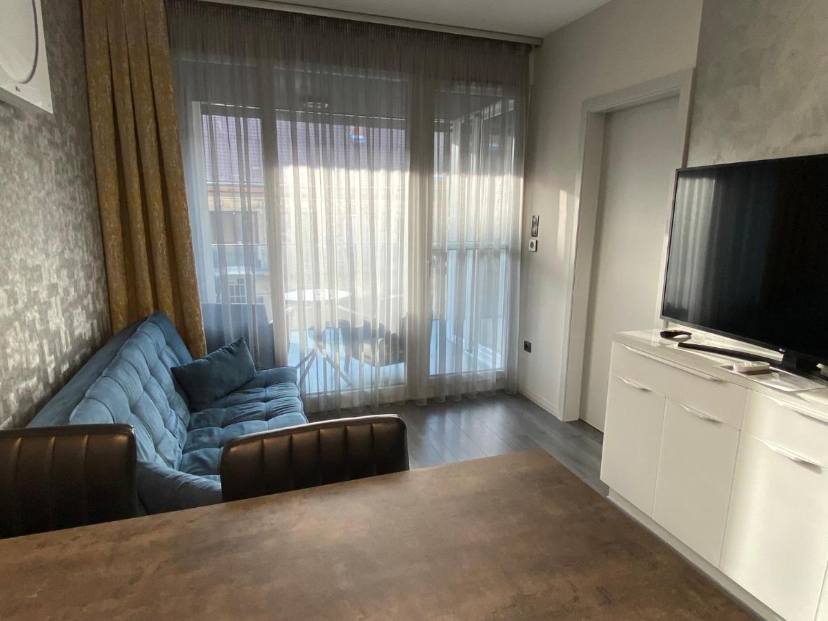 Noir Silvery Apartman Szeged Ngoại thất bức ảnh