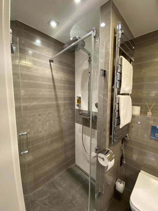 Noir Silvery Apartman Szeged Ngoại thất bức ảnh