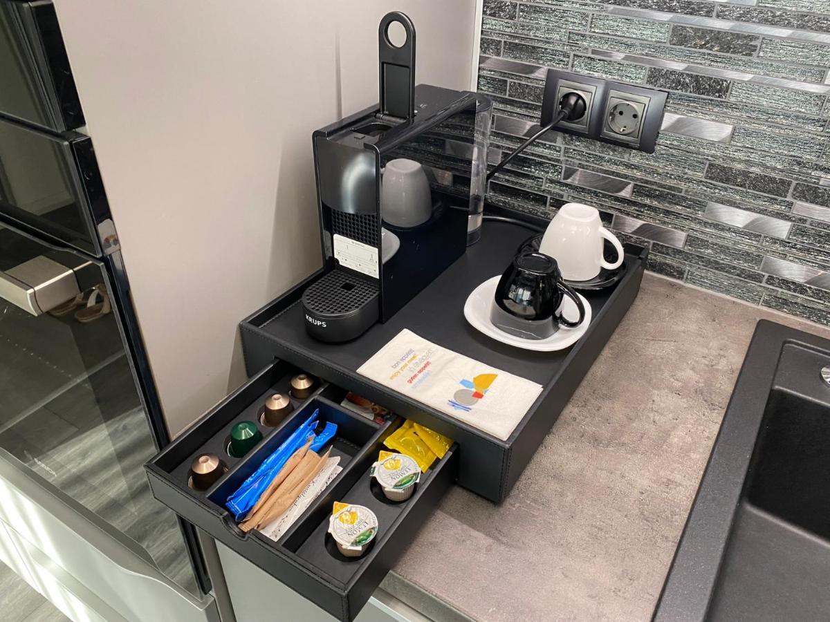 Noir Silvery Apartman Szeged Ngoại thất bức ảnh