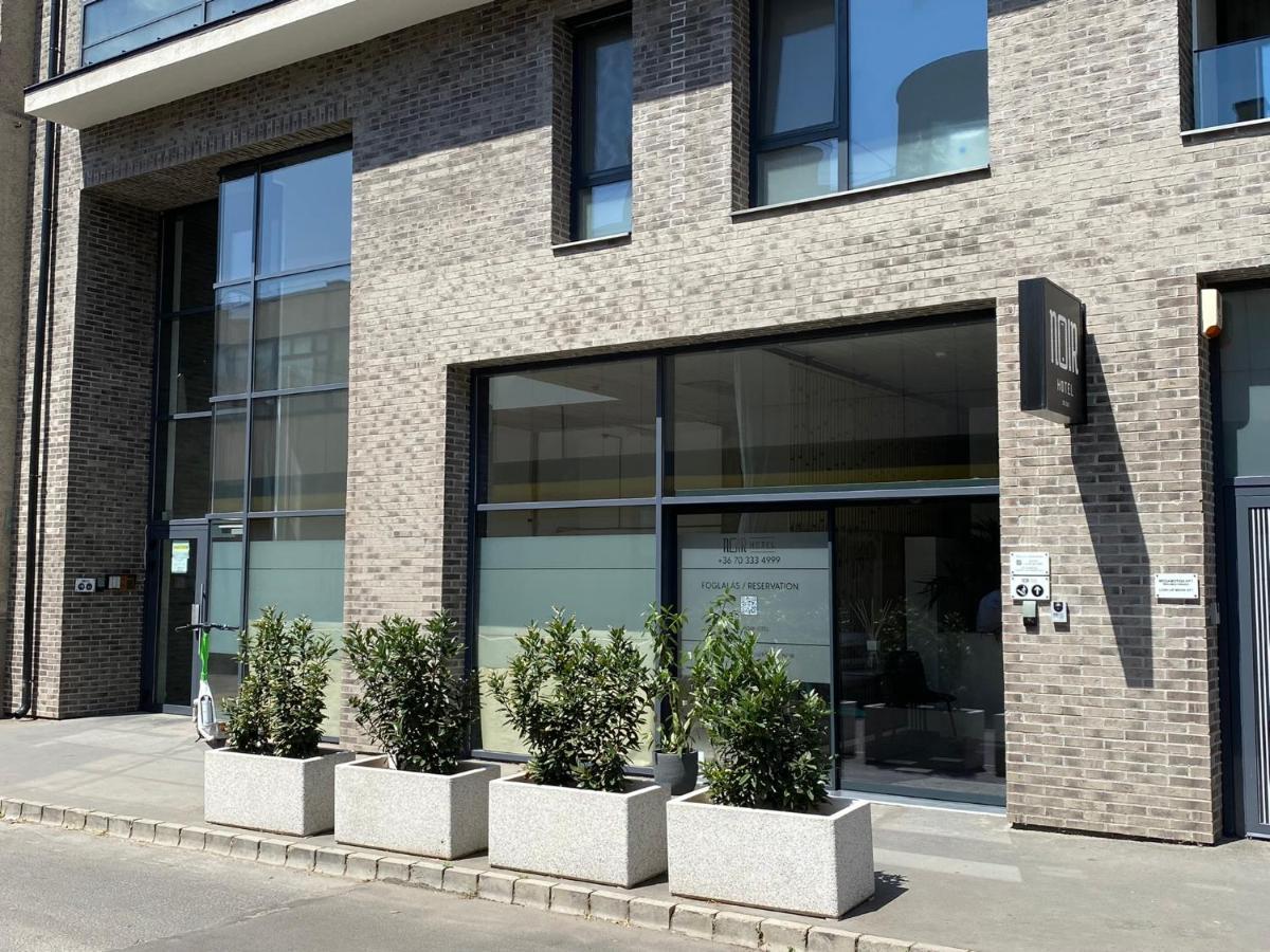 Noir Silvery Apartman Szeged Ngoại thất bức ảnh