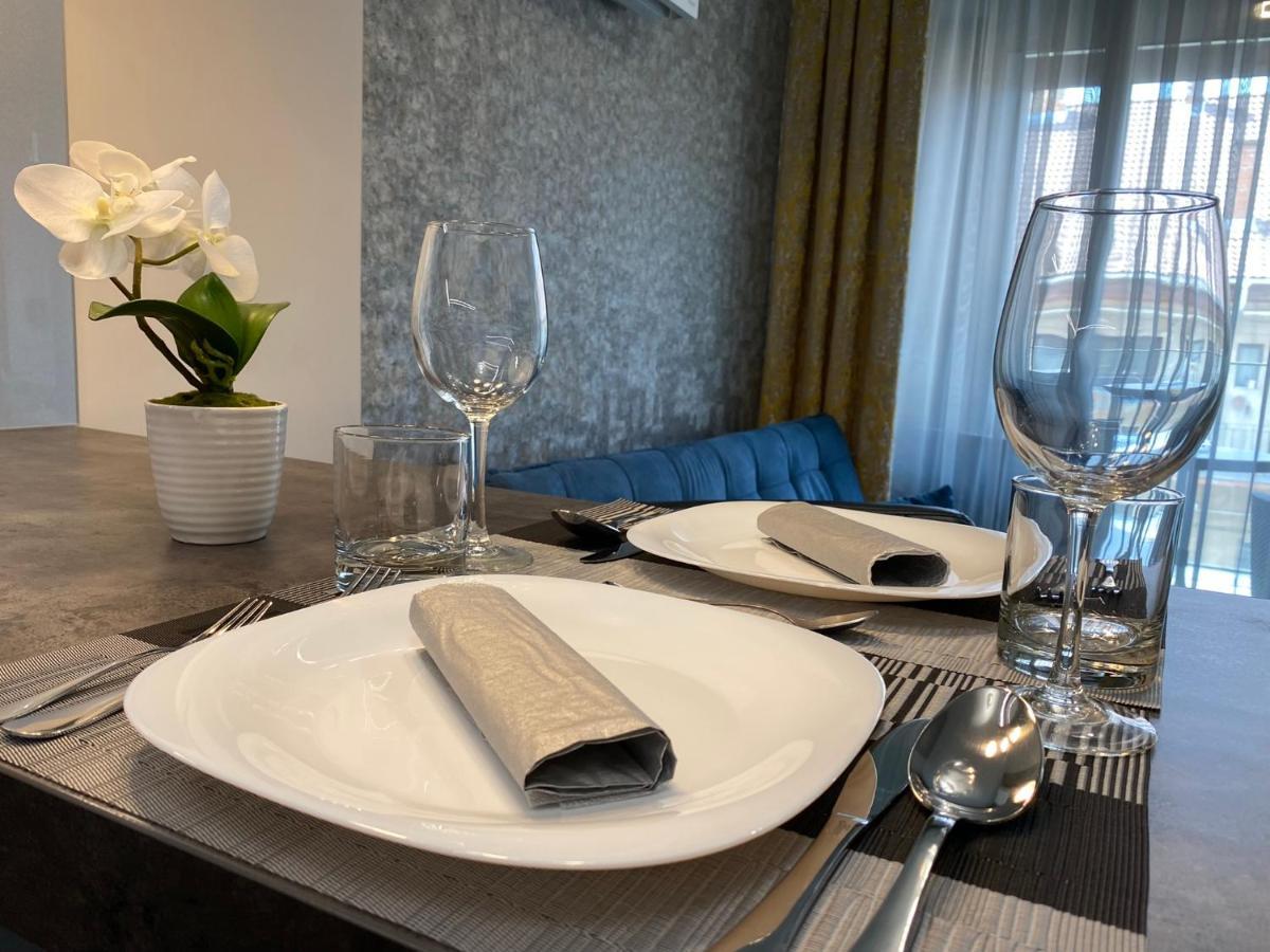 Noir Silvery Apartman Szeged Ngoại thất bức ảnh